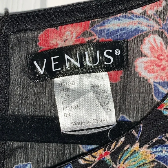 Venus Cold Shoulder Floral Top - Picture 3 of 5